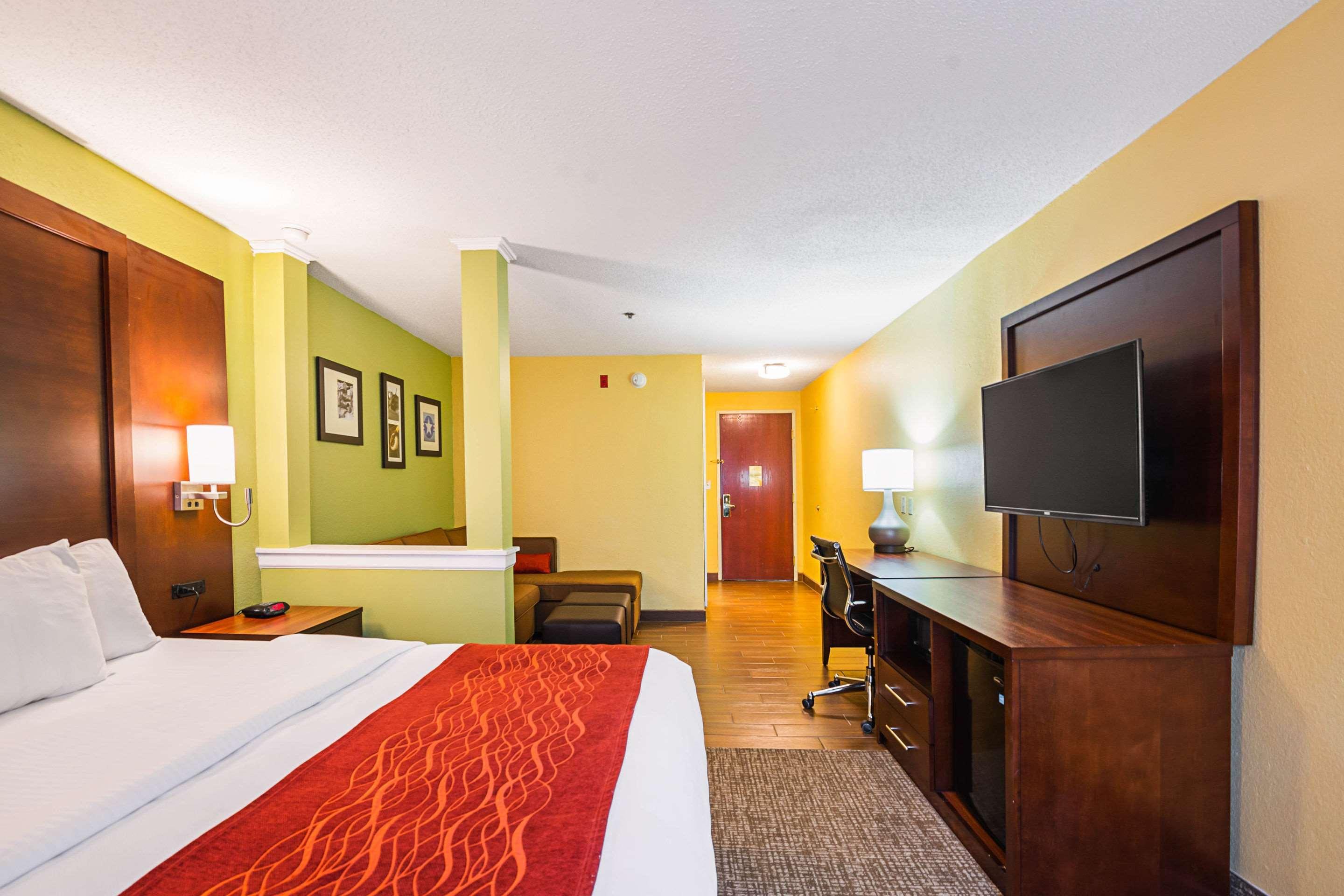 Comfort Inn & Suites Englewood Eksteriør billede