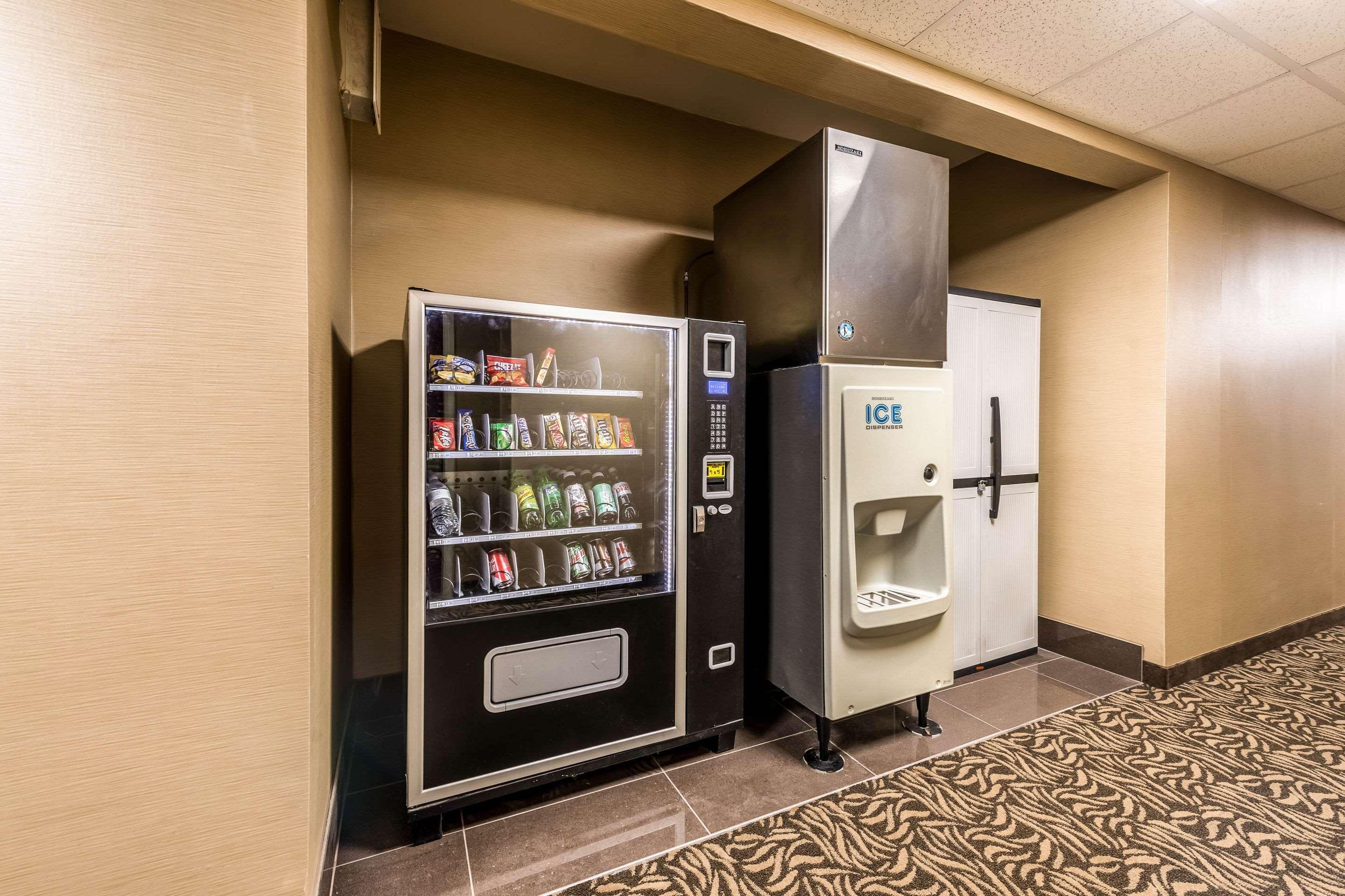 Comfort Inn & Suites Englewood Eksteriør billede